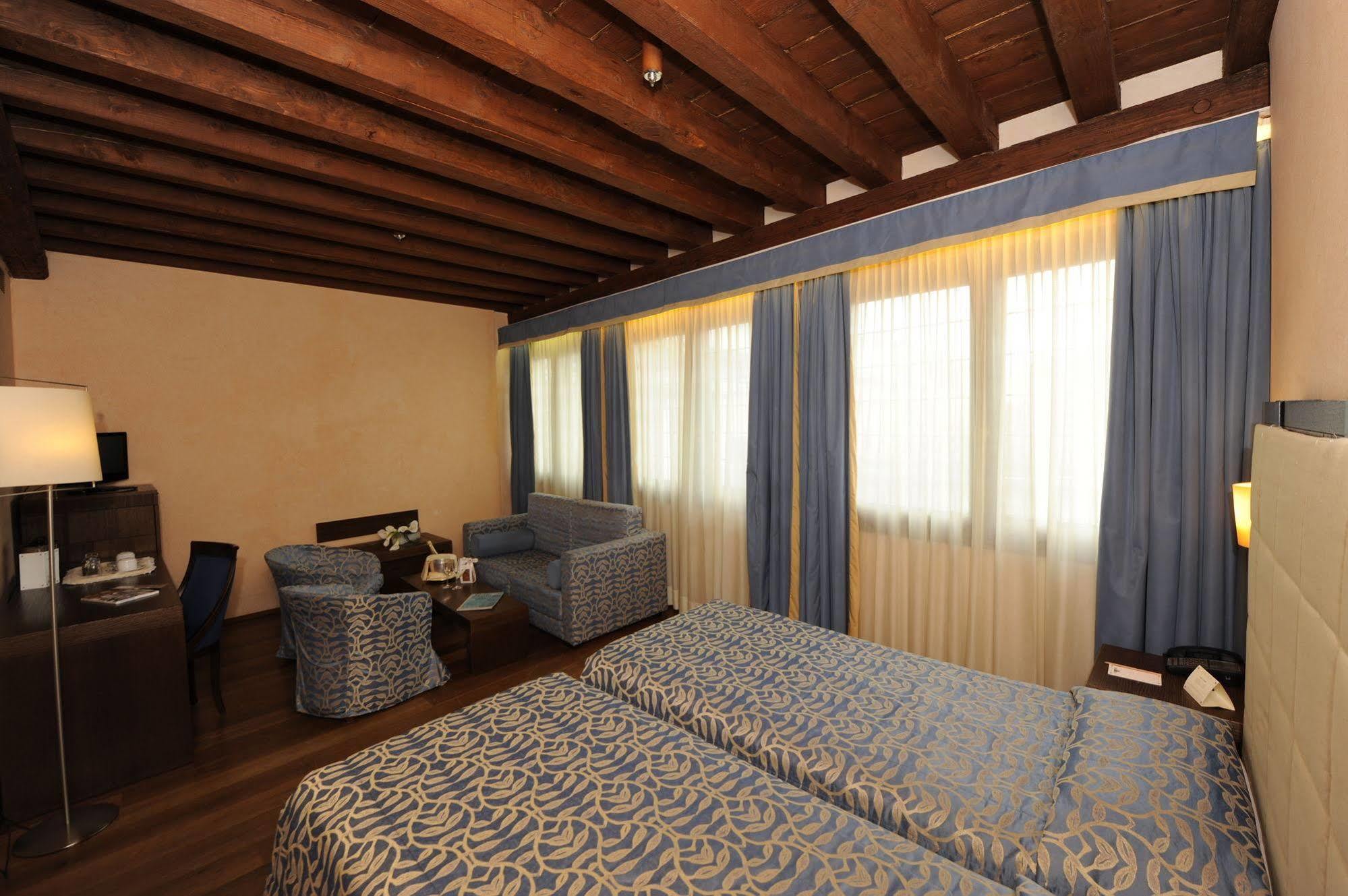 Palazzo Selvadego Hotel Venice Phòng bức ảnh